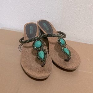 Kenneth Cole Reaction wedge sandals, size 8